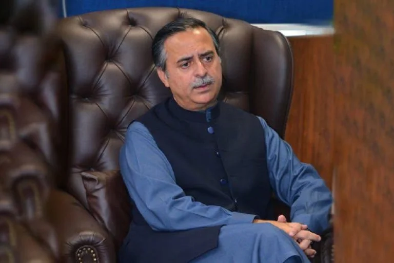 Junaid Anwar Chaudhry for joint ventures with Sindh govt to boost maritime infrastructure, blue economy, climate resilience Junaid Anwar Chaudhry for joint ventures with Sindh govt to boost maritime infrastructure, blue economy, climate resilience