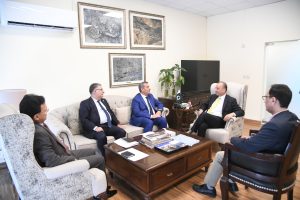 Pakistan offers untapped carbon trading market for Azerbaijan, says Climate Minister