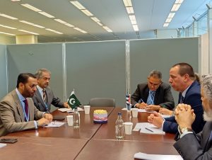 Kamal meets Cuban Health Minister in Geneva