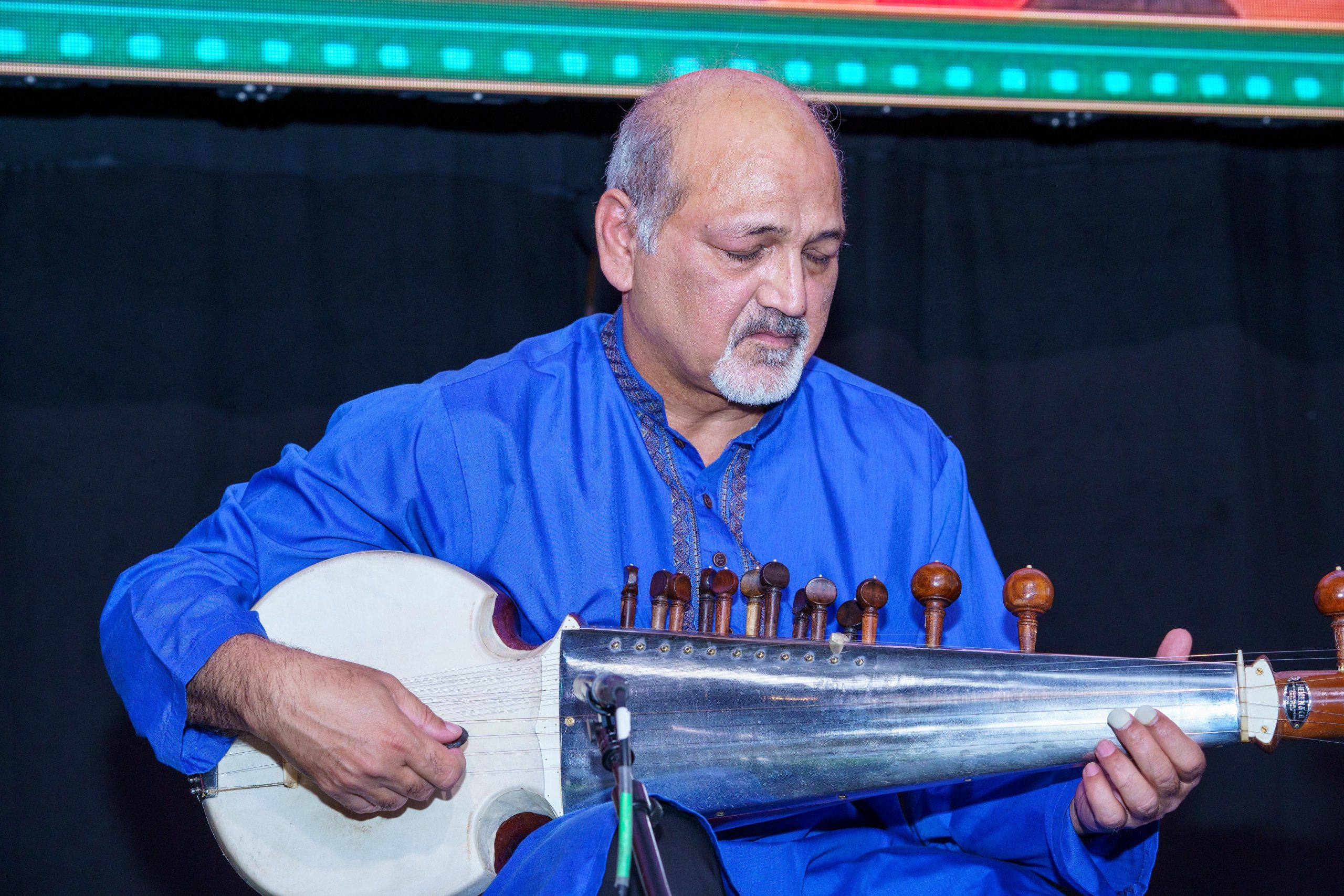 Pakistan showcases culture, cuisine in Brussels