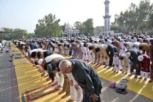 A large number of faithful offering Eidul Azha prayers at Eidgah Sharif