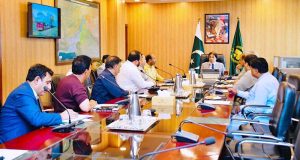 A delegation of Anjuman-e-Imamia Isna Ashariya Rawalpindi called on Federal Minister for Railways Muhammad Hanif Abbasi - In-depth discussion held on Muharram arrangements and challenges faced during Muharram procession