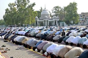 A large number of faithful offering Eidul Azha prayers at Eidgah Sharif