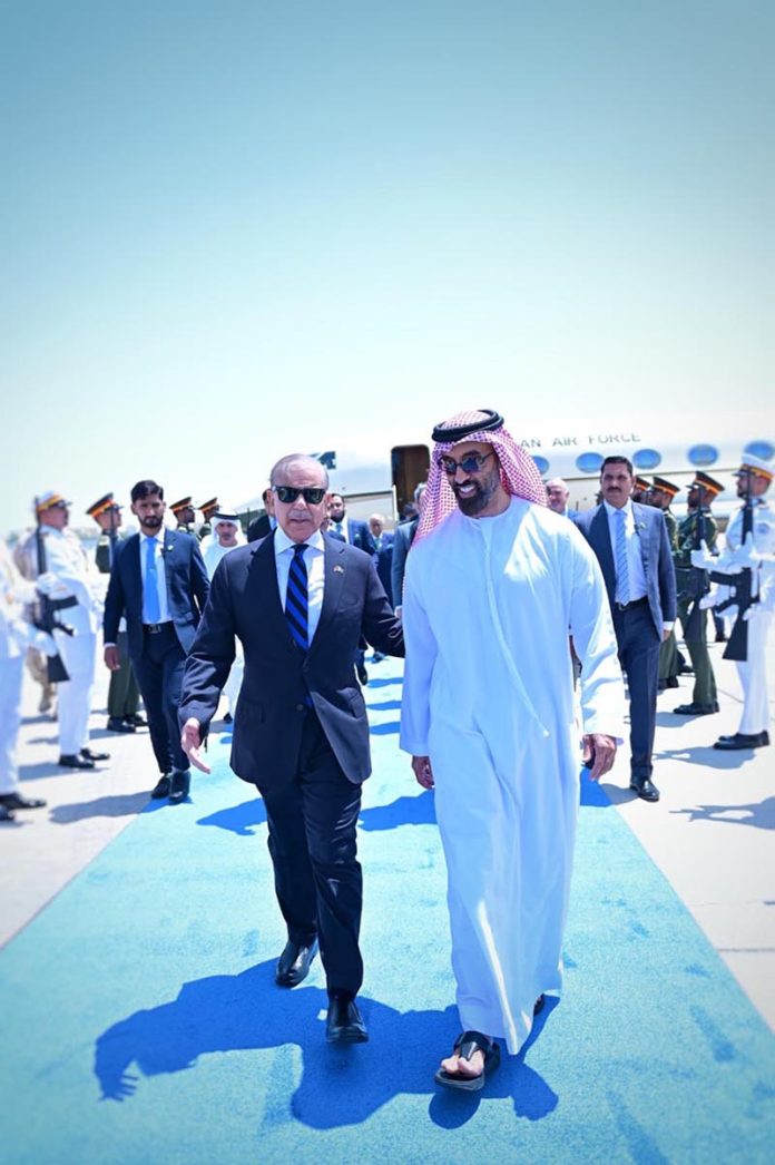 His Highness Sheikh Tahnoun bin Zayed Al Nahyan, National Security Advisor of the United Arab Emirates, receiving Prime Minister Muhammad Shehbaz Sharif upon arrival at Al Bateen Airport