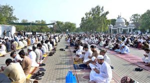 A large number of faithful offering Eidul Azha prayers at Eidgah Sharif