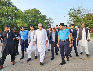 Interior Minister Mohsin Naqvi along with Minister of State for Interior Tallal Chaudhary visiting the Central Imambargah Asna Ashari in G-6, Islamabad.
