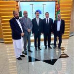Chairman Senate Syed Yousuf Raza Gillani, along with Senators Syed Waqar Mehdi, Jan Muhammad Buledi, and Hidayatullah Khan, in a group photo with Foreign Minister of Turkmenistan Mr. Rashid Meredov after a meeting