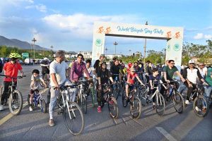 A large number of people participate in the 'World Bicycle Day Rally' from D-Chowk to Serena Hotel, organized by the Embassy of Turkmenistan in collaboration with Serena Hotels in the Federal Capital.