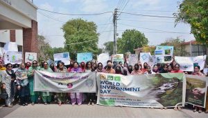 Prof Dr. Kanwal Ameen (Tamgha-e-Imtiaz) Vice Chancellor (GCWUF) is leading a walk to mark World Environment Day at Government College Women University Faisalabad (GCWUF)