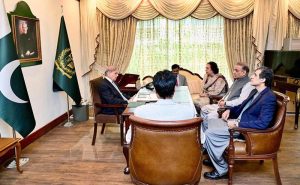 Federal Minister for Communication Abdul Aleem Khan, Minister for State for Overseas Pakistanis and Human Resource development Mohammed Awn Saqlain Chauhdary and MNA Munaza Hassan call on Prime Minister Muhammad Shehbaz Sharif at Parliament House.