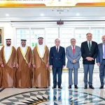 Prime Minister Muhammad Shehbaz Sharif in a group photo with UAE's Deputy Minister of Cabinet Affairs for Competitiveness and Knowledge Exchange H. E. Abdulla Nasser Lootah