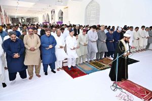 Sindh Chief Minister Syed Murad Ali Shah offering Eidul Azha prayers at Gharhi Khuda Bakhsh Bhutto