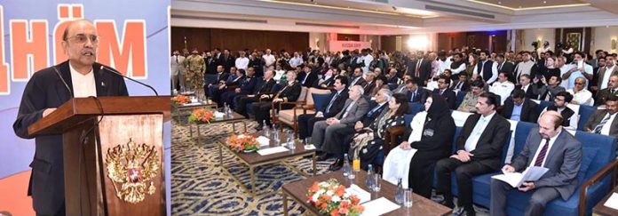 President Asif Ali Zardari addressing the 35th National Day celebrations of the Russian Federation