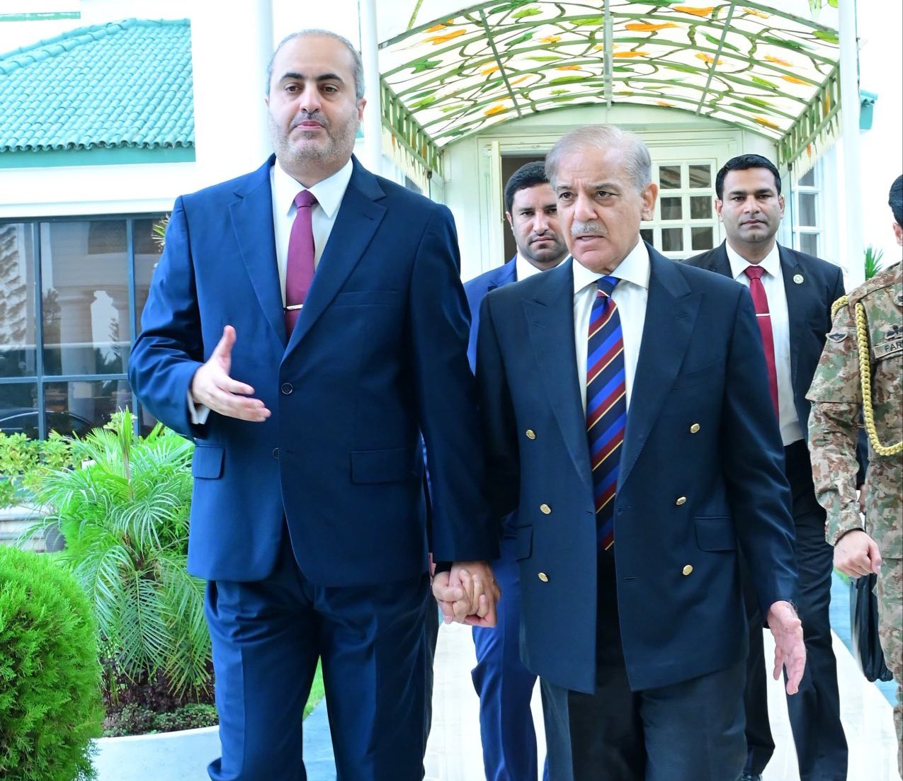 PM discusses Middle East situation with KSA, Qatari ambassadors; calls for dialogue, peace 