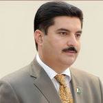 Governor KP pays tribute to late PM AJK Raja Mumtaz Rathore