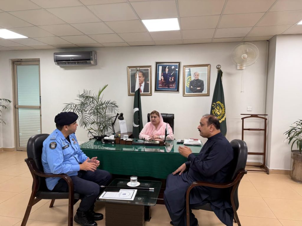 SP brief Parliamentary Secretary MNA Saba Sadiq about Eman Afroz murder case