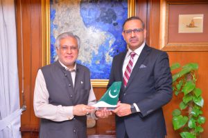 PIA CEO calls on DPM/FM Dar