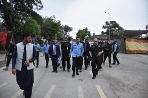 IG Rizvi reviews Muharram security; 3,000 cameras monitoring processions