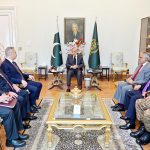 Turkish Foreign Minister, Defence Minister call on PM