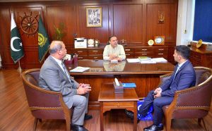 Federal Minister for Maritime Affairs, Muhammad Junaid Anwar Chaudhry talking to Mahmood Akhtar Cheema, Country Representative of the International Union for Conservation of Nature (IUCN), who called on him at his office