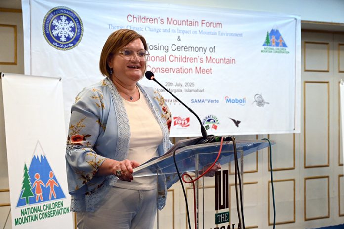 H.E. Marilina Armellin, Ambassador and Minister Plenipotentiary of the Italian Republic to Pakistan, addresses the closing ceremony of the 21st National Children’s Mountain Conservation Meet–2025 and Children’s Mountain Forum, held under the theme ‘Climate Change and its Impact on the Mountain Environment,’ at a local hotel