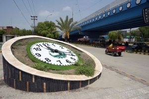 A beautiful view of the large clock installed at Shahbaz Chowk.
