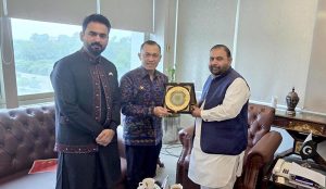 Federal Minister for National Heritage and Culture Division Aurangzeb Khan Khichi presenting a shield to Indonesian Minister Counsellor Mr Rahmat Hindiarta.