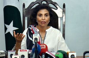Federal Ombudsperson for Protection against Harassment, Ms. Fauzia Viqar, talking to the media persons at FOSPAH Office
