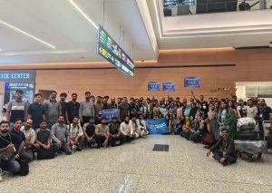 Pakistani agriculture graduates of Batch-II arrive in China and pose for a group photo upon arrival in China