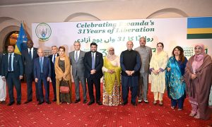 Chairman of Pakistan-China Institute & Pakistan-Africa Institute for Development and Research (PAIDAR) Mushahid Hussain Syed, Sindh Governor, Kamran Tessori and Rwanda High Commissioner in Pakistan Ms Harerimana Fatou along with other dignitaries in a group photo on the occasion of Celebrating Rwanda’s 31 Years of Liberation at Rwanda High Commission