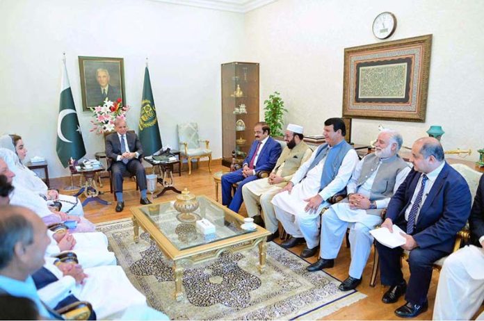 Samar Haroon Balour joins PMLN in a meeting with Prime Minister Muhammad Shehbaz Sharif