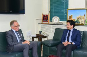 Federal Minister for Petroleum, Ali Pervaiz Malik, held a meeting with the Australian High Commissioner to Pakistan, H.E. Mr. Neil Hawkins.