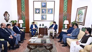 Sindh Chief Minister Syed Murad Ali Shah meets with Federal Minister for Water Resources Mian Muhammad Moeen Wattoo at CM House