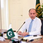Musadik Malik calls for urgent climate resilience measures at AKU conference
