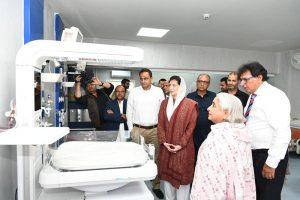 First Lady of Pakistan and Member of the National Assembly, Bibi Aseefa Bhutto Zardari along with Madam Azra Fazal Pechuho, Minister for Health and Population Welfare Sindh, and Barrister Murtaza Wahab, Mayor of Karachi visiting at the Sindh Institute of Child Health and Neonatology’s (SICHN) Mother & Childcare Hospital in Azam Basti and the Children Hospital in Korangi