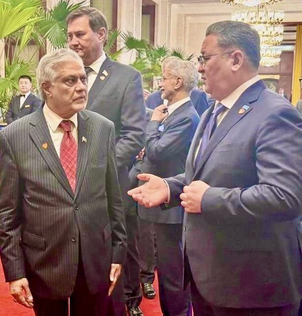 DPM Dar joins SCO FMs joint call on President Xi Jinping