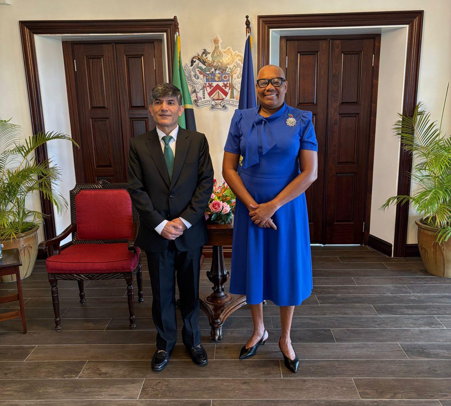 Pakistan's first envoy to St. Kitts, Nevis presents credentials to governor general