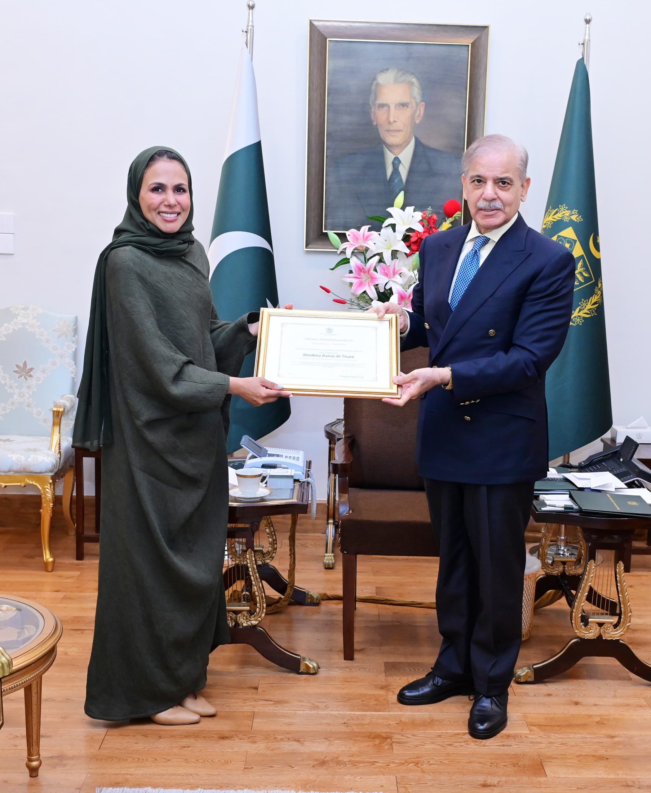 PM assures govt's support for safety, facilitation of int'l mountaineers