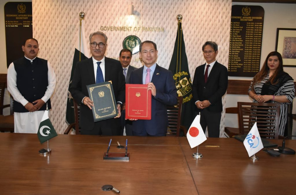 Japan provides grant aid for project ‘Human Resource Development Scholarship’ to Pakistan