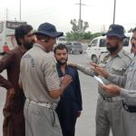 ITP's DSP Hafeez reviews traffic flow, briefs officers