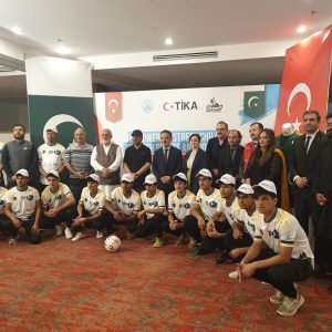 Turkiye champions Pakistan’s street children footballers ahead of Norway Cup 2025: TIKA hands over official team kit