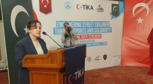 Turkiye champions Pakistan’s street children footballers ahead of Norway Cup 2025: TIKA hands over official team kit