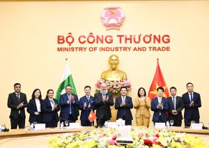 Pak, Vietnam reinforces economic ties during high-level ministerial meeting