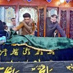 Chief Minister Balochistan Sarfraz Bughti and Sindh Minister for Culture & Tourism Zulfiqar Ali Shah laying wreath on the grave of Hazrat Shah Abdul Latif Bhitai on the occasion of 282nd urs celebrations