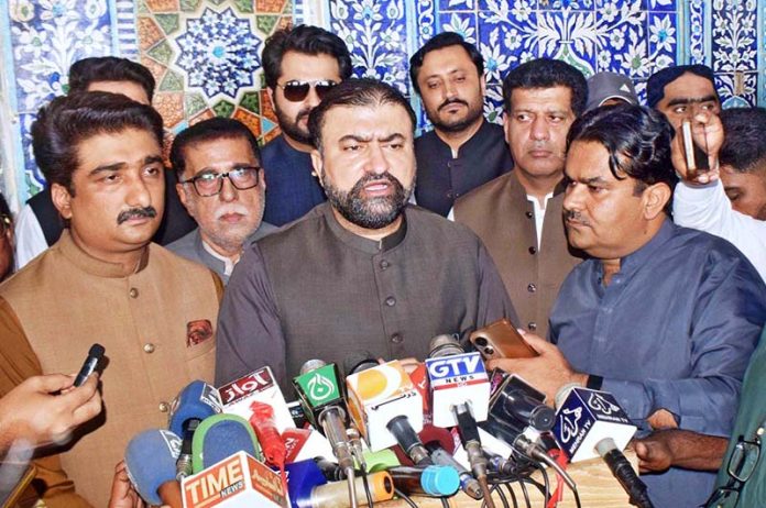 Chief Minister Balochistan Sarfraz Bughti talking to media persons during 282nd Urs celebrations of Hazrat Shah Abdul Latif Bhitai