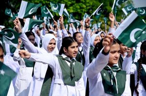 Students participating in rally in connection with Marka-e-Haq and the 78th Independence Day of Pakistan celebrations at Lok Virsa organized by Pakistan Girls Guide Association (Islamabad chapter).