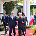 Prime Minister Muhammad Shehbaz Sharif receives the President of Iran H.E. Dr. Masoud Pezeshkian at the Prime Minister's House