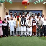 Provincial Finance Advisor Muzammil Aslam, Iranian Consul General Ali Banfshah Khwa, MPA Baba Ji Gurpal Singh, Former World Squash Champion Qamar Zaman and Bishop Ernest Jacob in a group photo with officials and others participants during ceremony in connection with Independence Day celebrations at China Window