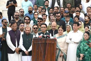 Federal Minister Education and Chairman of the MQM Pakistan Dr Khalid Maqbool Siddiqui along with Party MNA,s and MPA talking to media at the Mazar-e-Quaid after offering fateha and to pay tribute to the Father of the Nation Quaid-e-Azam Muhammad Ali Jinnah on the occasion the 78th Independence Day of Pakistan celebrations