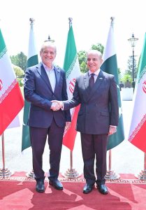 Prime Minister Muhammad Shehbaz Sharif receives the President of Iran H.E. Dr. Masoud Pezeshkian at the Prime Minister's House